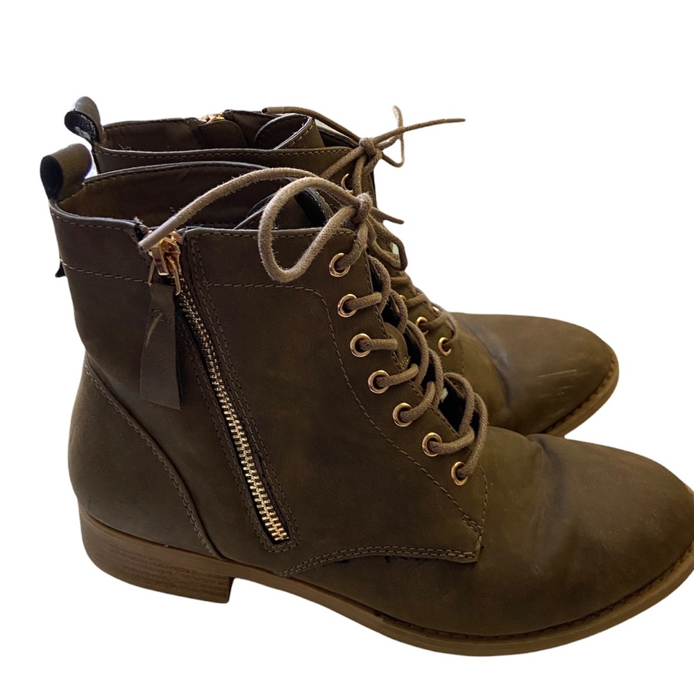 X-appeal Laci Combat Boot size 8